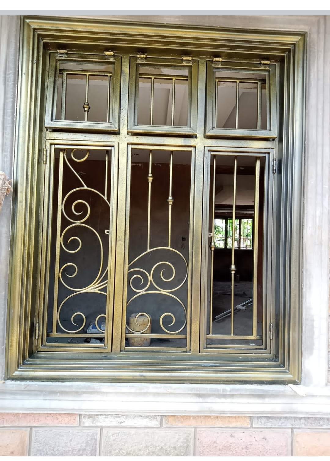 gold window